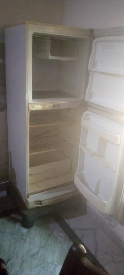 urgent sale refrigerator