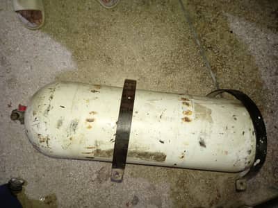 car CYLENDER with stand