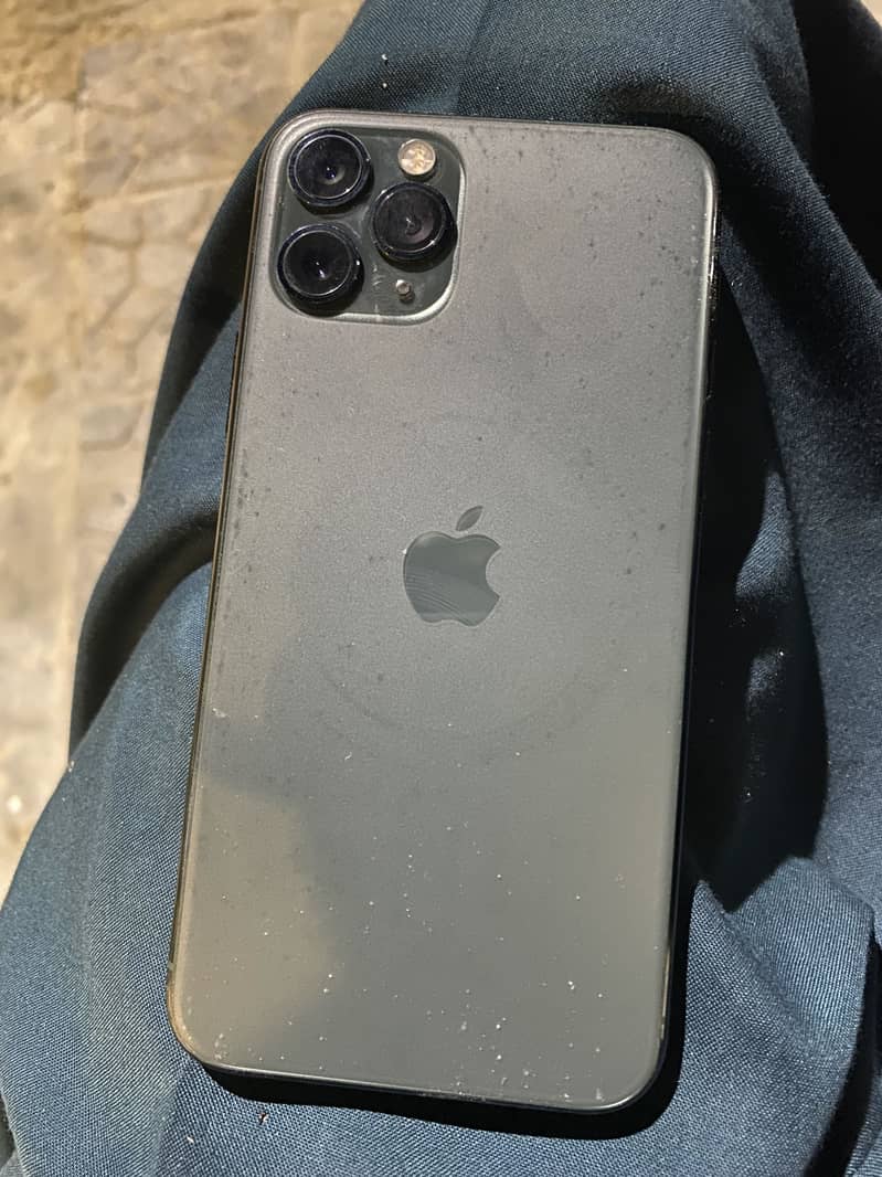 iPhone 11 Pro 1