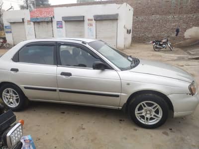 Suzuki baleno 2005