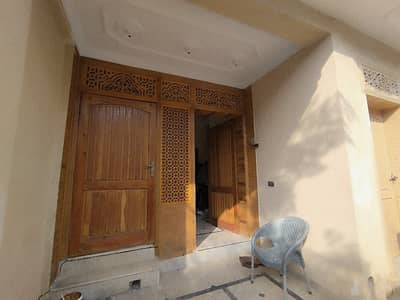 25x40 4 Marla House Prime Location For Sale In G-13