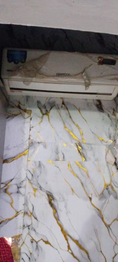 Kenwood 1.5 ton split a. c for sale