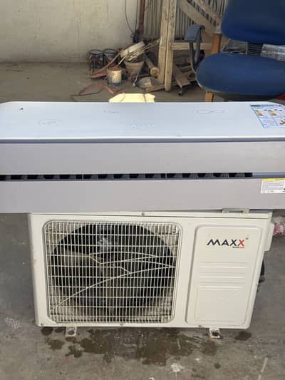  MAXX Split AC for Sale – Excellent Condition 