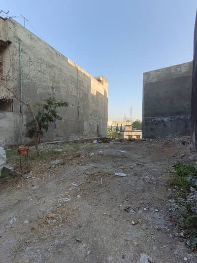 5 Marla Plot For Sale Prime Location