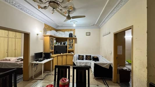 5,Marla Upper Portion Available For Rent In Johar Town Near Emporium Mall