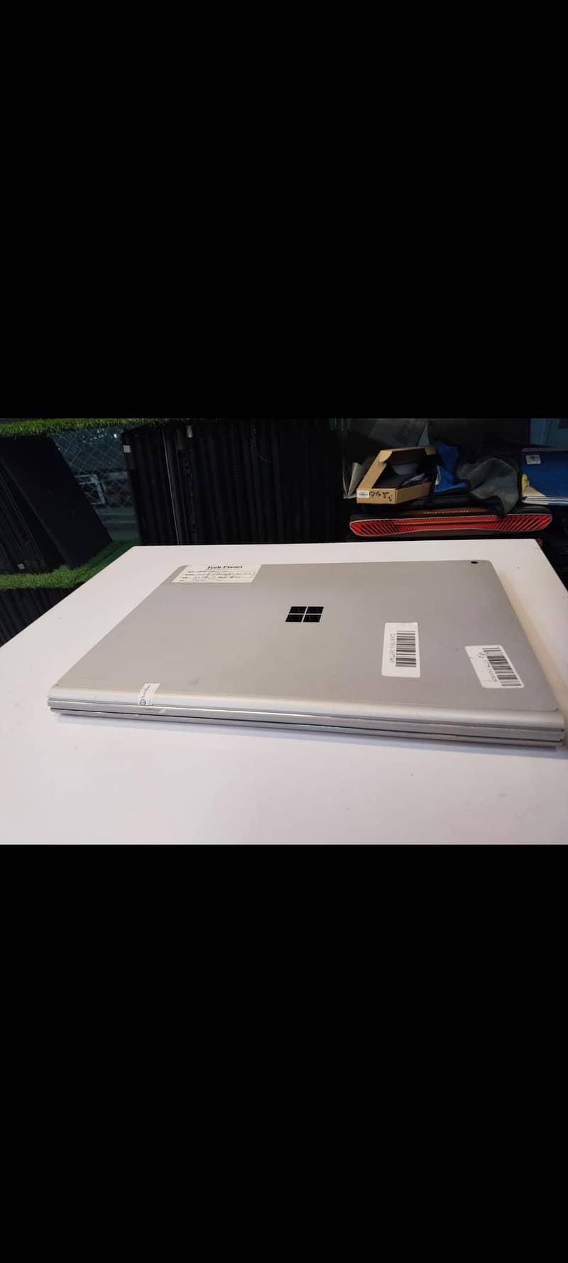 Microsoft surface laptop 2