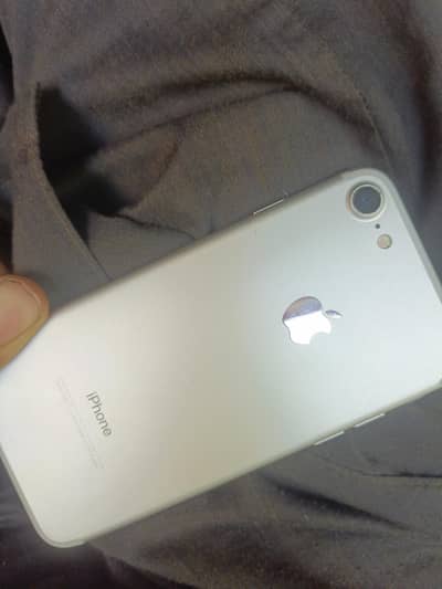 iphone 7 256 official PTA urgent sale Piso ki zrort ha