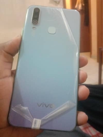 vivo y17