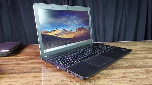 Core i5 3rd gen 8gb ram 320gb hdd 15.6" display Original charger