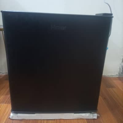 Haier Mini Refrigerator