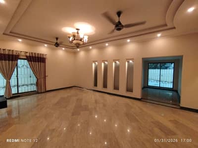 29 Marla Most Luxury House For Sale In Heart Of Samanabad