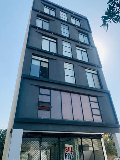 Bahria Town Main Boulevard Brand New Commercial Plaza For Sale