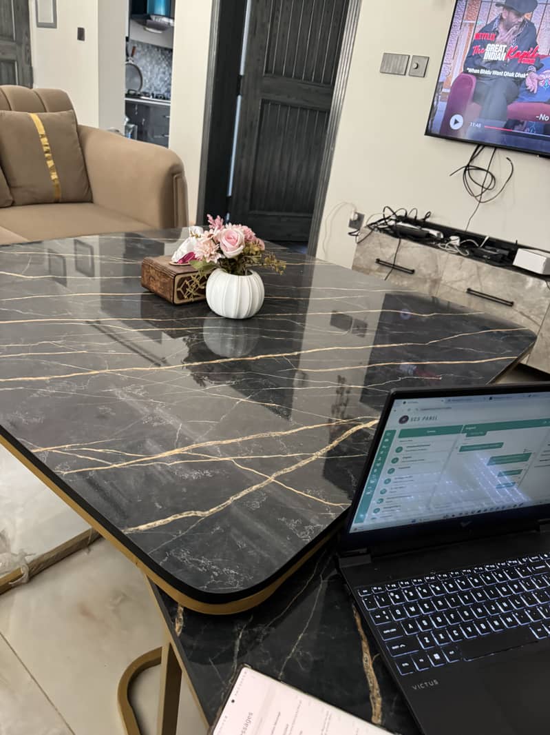 Drawing Room table 1