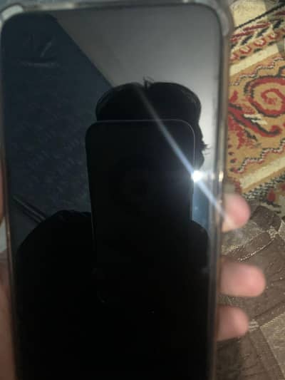 4 128 GB ha all oky hy Kuch b change nhi huwa