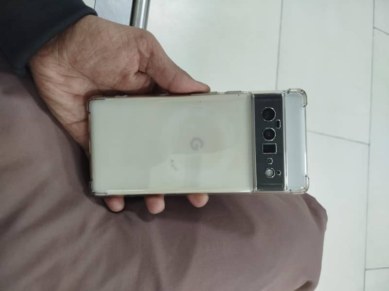 Google pixel 6 pro.   12/256 2