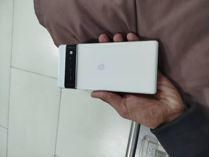 Google pixel 6 pro.   12/256 5
