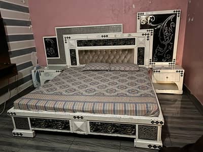 selling bed