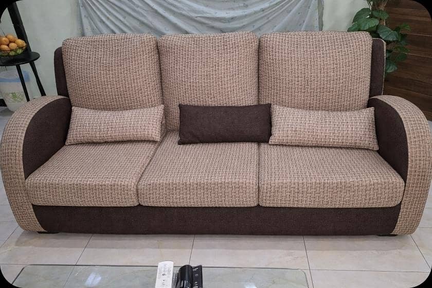 7 Seater Sofa 0