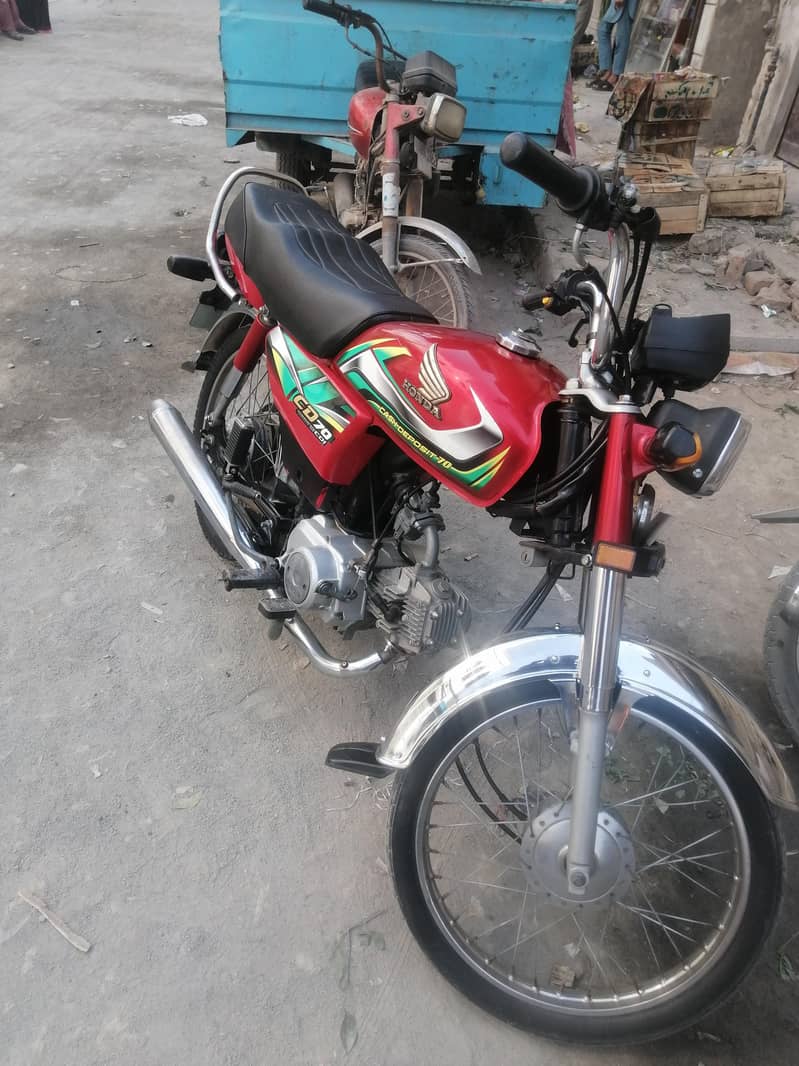 HONDA CD 70 1