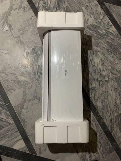 Selling my brand new Heir Ac