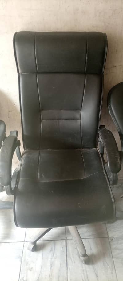 condition 9 by 10 ok hai