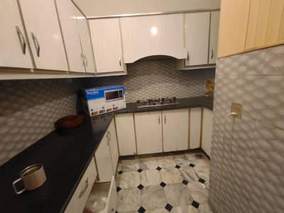 Wapda town 10 Mrla full Farnshe 3 bed drwng tvl kitchen