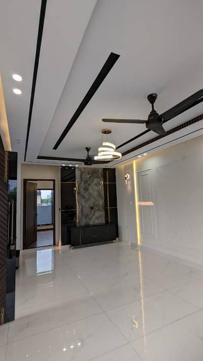 5 Marla Brand New Super Luxury Ultra Modern Design House For Sale In DHA Rahbar