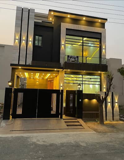 5 Marla Brand New Super Luxury Ultra Modern Design House For Sale In DHA Rahbar