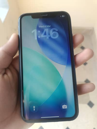 iphone 11 jv Sim time available condition 10/10