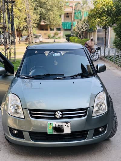 Suzuki Swift DLX 2nd owner neat and clean