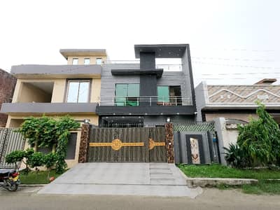 Buying A House In Nawab Town - Block D Lahore