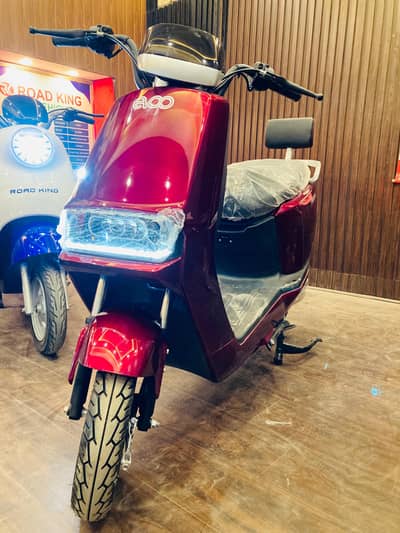 Evoo E-cruise electric scooty