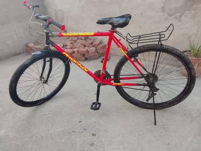 phonix cycle with gears  very good condition
