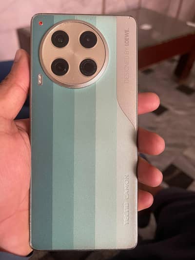 techno Camon 30 8+8+256gb