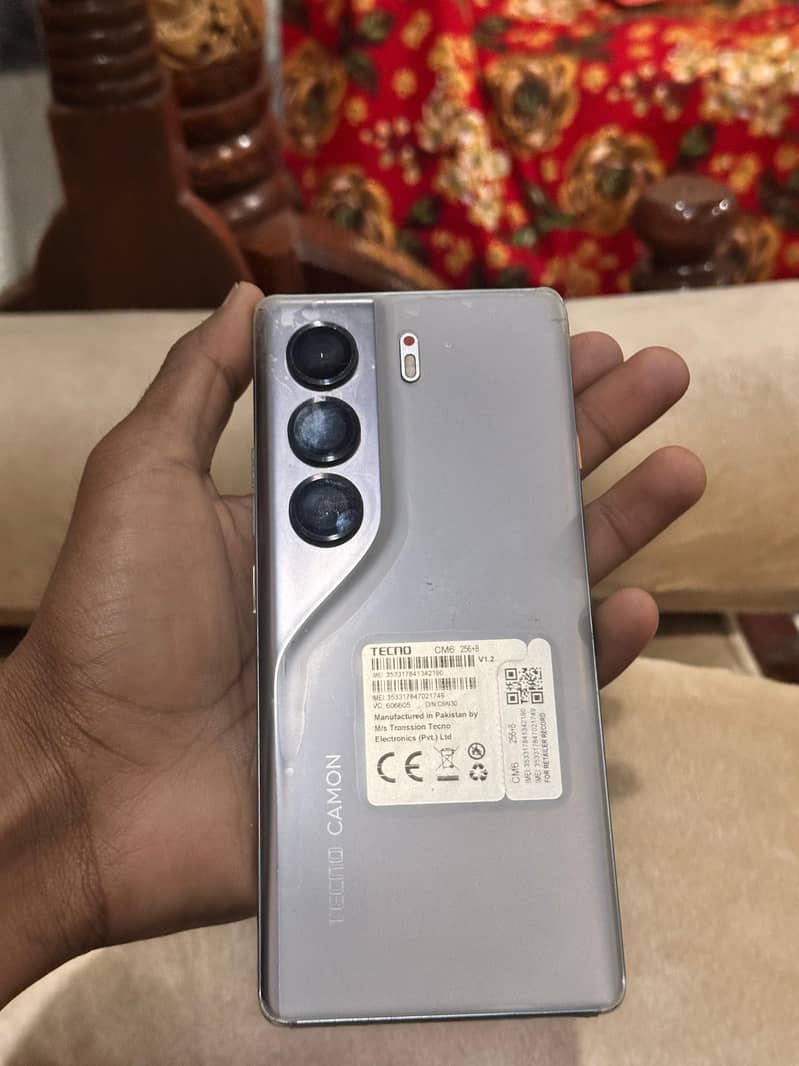 Tecno Camon 40 pro 2