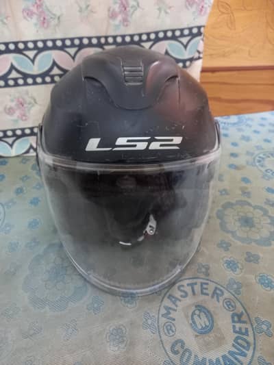 ls2 helmet verso medium size