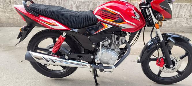Honda CB 125F 2025/2026