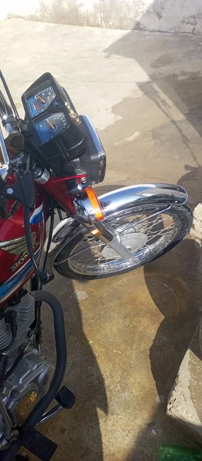 Honda CG 125 2024