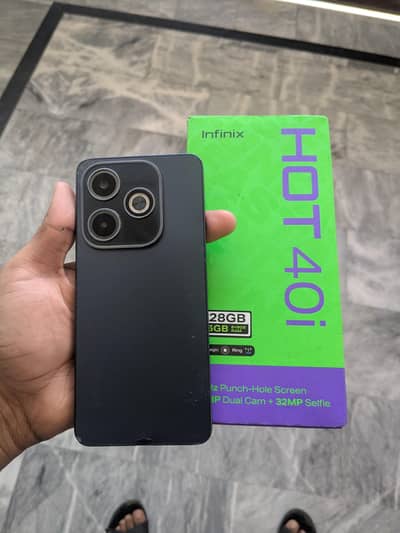 Infinix Hot 40i 8/128 Box Charger