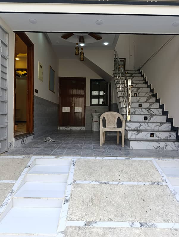House for rent in SAADI TOWN block 7 - Houses - 1111965325