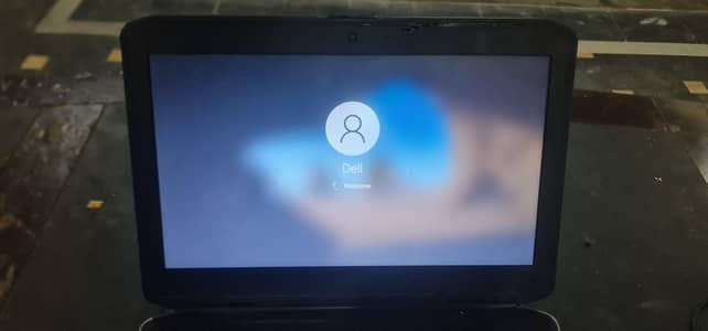 Dell Core i5 3rd Generation 4gb Ram/ 300 gb Hard all ok only Battery