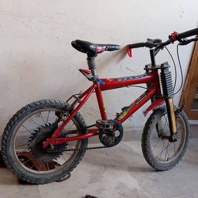 Normal used heavy cycle for sale for 6-8 years kid