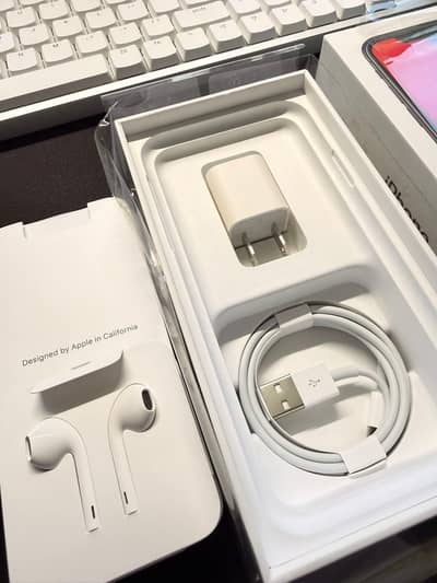 iphone x 256 GB my WhatsApp number 03 25 022 67 56