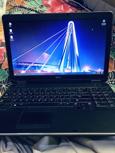 Dell laptop E6540