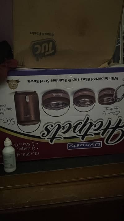 Dinner set and other home appliances