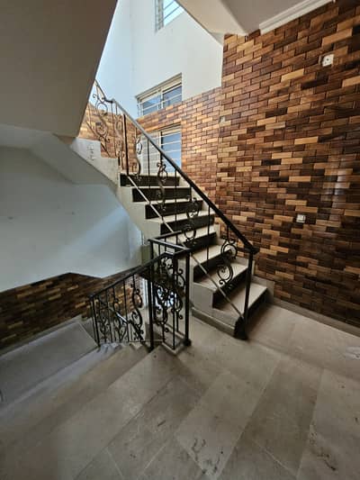 2bed rooms upper portion available for rent