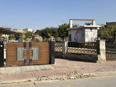 10 Marla Very Prime Location Plot For Sale