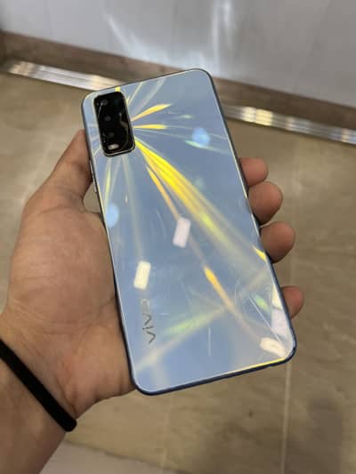 Vivo Y20s  (4/128) Dual Sim Approved … Condition rough…