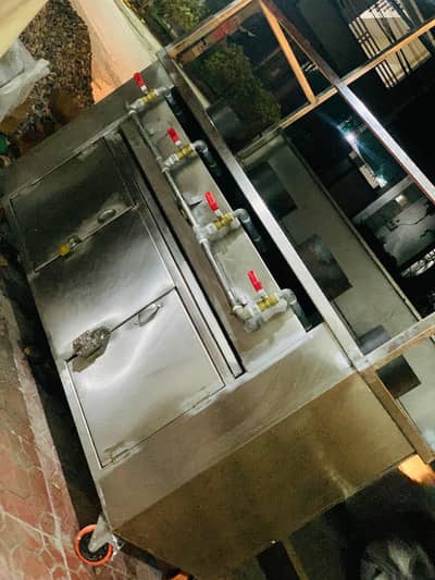 Four burner karahi stove