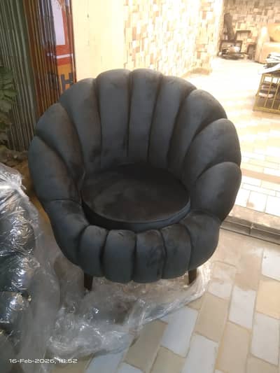 Bed room Chairs, Coffee Chairs, Chairs